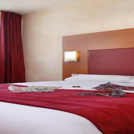 Hotel The Originals City, Le Sextant, Toulouse Sud