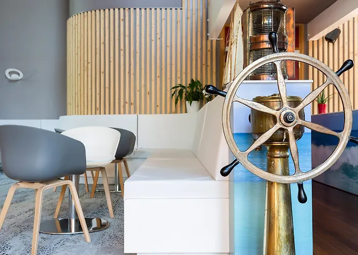 Hotell The Originals City, Le Sextant, Toulouse Sud Labège